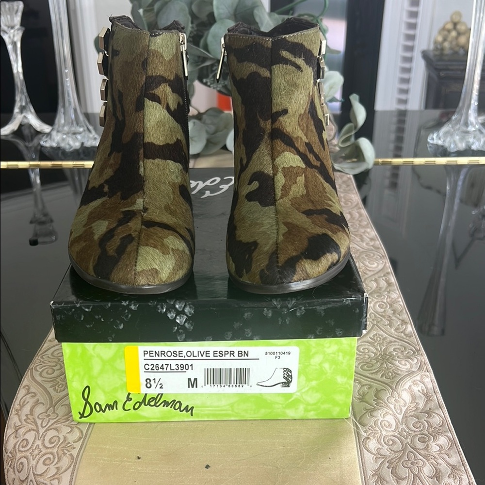 Sam Edelman Camo Ankle Boots in Olive & Brown